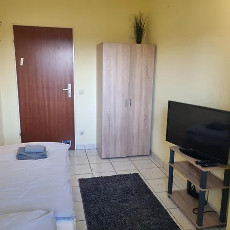 Apartmán Deluxe 3-zimmerwohnung Mit Zwei Balkonen Und Moderner Kueche Offenbach am Main